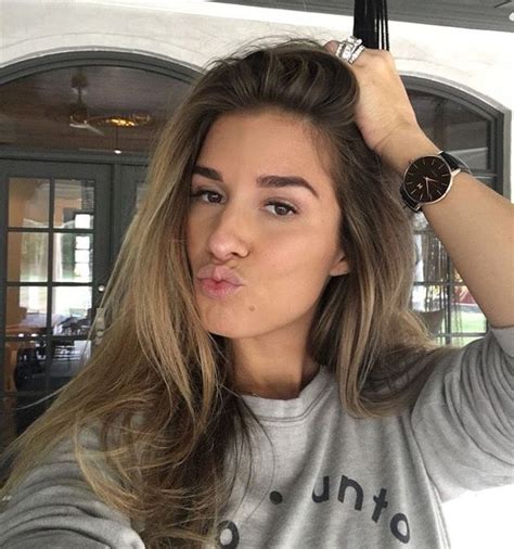 And, according to the reality star herself, he's steered the couple right into some seriously. Jessie james Decker | Jessie james decker hair, Jesse ...