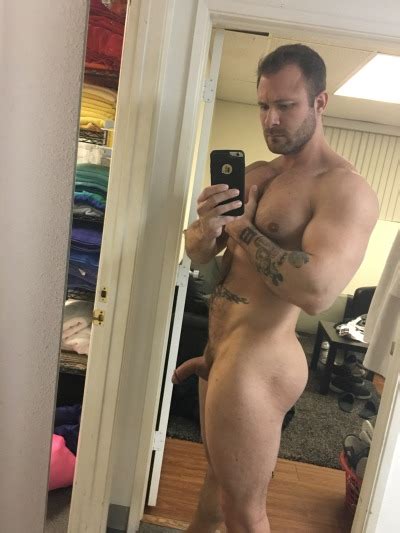 Hot Naked Man Selfie