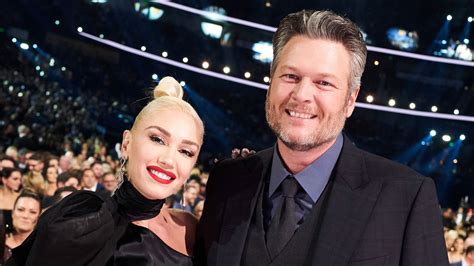 Watch Access Hollywood Interview Blake Shelton And Gwen Stefani Get Romantic At 2019 Cma Awards