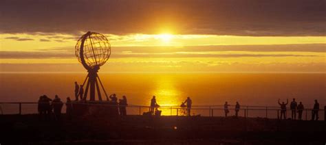 Du kannst das bild auf hompages oder in sozialen netzwerken einbinden oder als gruß bei z.b. Warum feiert man die Sommersonnenwende?