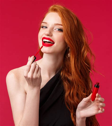 What Color Lipstick Looks Best On Redheads