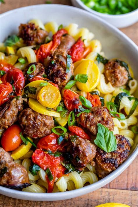 Sausage pasta is a classic dinner recipe. Italian Sausage Pasta with Cherry Tomatoes (30 Minute ...