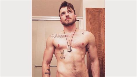 Meet Aydian Dowling The Trans Hunk Aiming For A ‘mens Health Cover