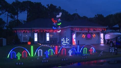 Decorated Neighborhoods To Be Included On Knoxville Holiday Trails