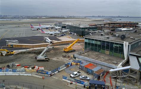 Ap Photos The Old And The New At Rebuilt Laguardia Airport Wtop News