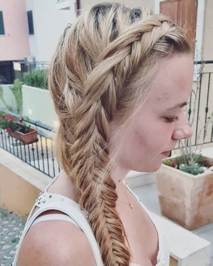 Fishtail Braid Guide How To Create A Beautiful Style To Flaunt In 2022