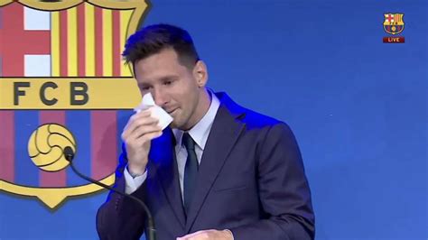 Messi In Tears At Final Barcelona Press Conference Futgard