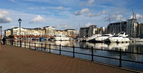 7 brīvdienu īres un viesnīcas pieejamas pašlaik. Sovereign Harbour Marina (Eastbourne) - Aktuelle 2021 ...