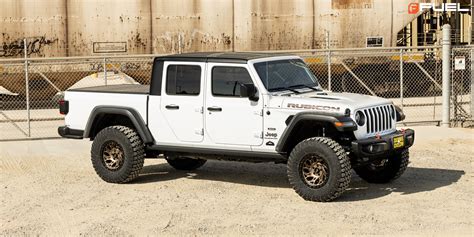 Jeep Gladiator Runner Or D841 Gallery Fuel Off Road Wheels