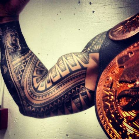 It turns out that umaga was incredibly influential in his ink. Roman Reigns Samoan Tat #samoan #tattoo | Polynesian ...
