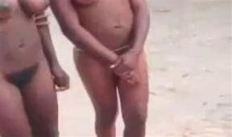 Three Africans Girls Stripped Naked For Stealing Xrares