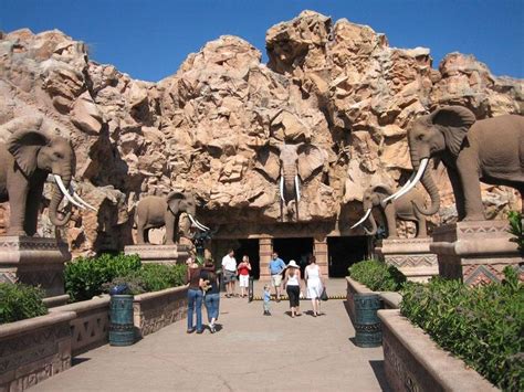 Memorable Tour To Sun City And Johannesburg Package Tripfactory