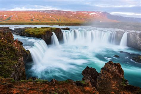 Iceland: Volcanoes, Glaciers, and Whales - National ...
