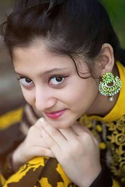 Puja Cheery Roy Bangladeshi Model And Film Actress Lovely Girls Photo