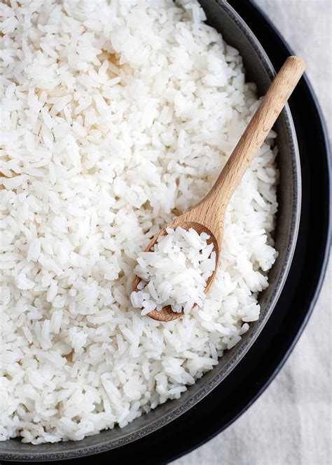 150 g de arroz doble carolina. Cómo cocinar arroz | SimplyRecipes.com