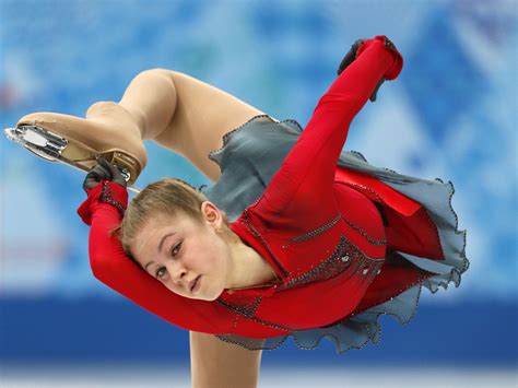 Winter Olympics 2014 Russia Wins Its First Gold In Team Figure Skating