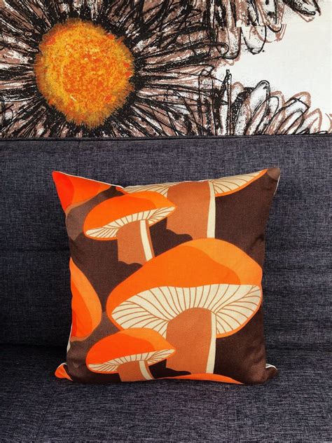 Mid Century Mushroom Print Vintage Cushion Cover Brown Etsy Vintage