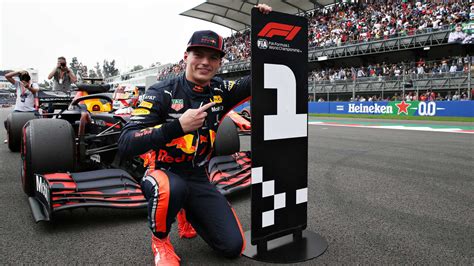 Birth september 30, 1997 in hasselt, belgium; Waarom Max Verstappen zijn contract met Red Bull verlengde ...