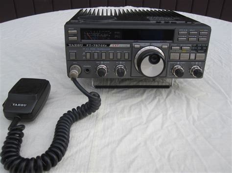 Yaesu Ft 757 Gx Ii Hf All Mode Transceiver Radio Cat System
