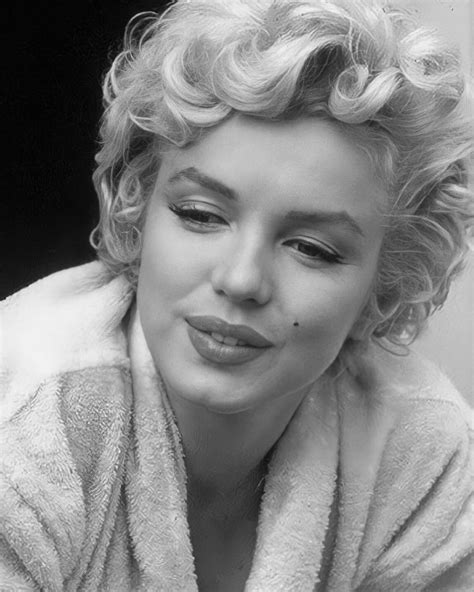 Marilyn’s Man On Instagram “good Morning ️ Marilynmonroe” Marilyn Marilyn Monroe Fashion