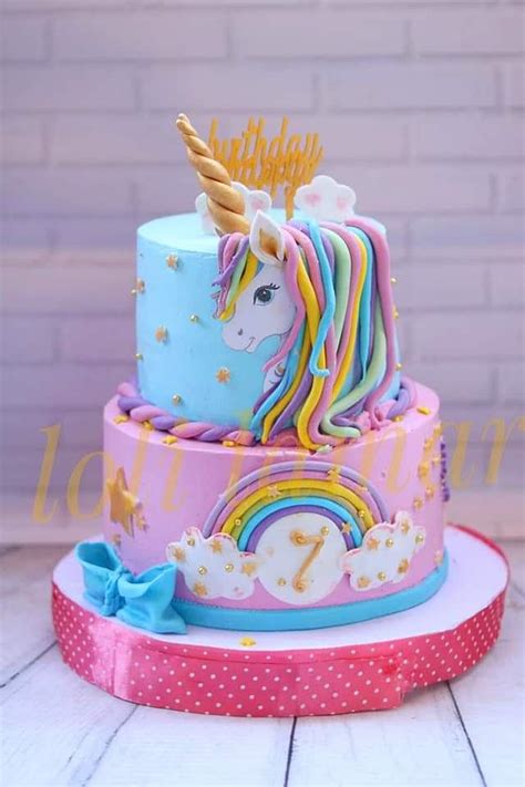 Unicorn Cake Decorated Cake By Lolilamar123 Cakesdecor