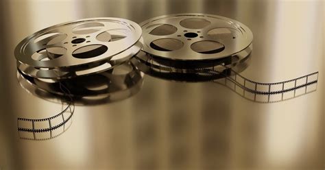 أول طريق السينما كتب أساسية تعلمك تقنيات الإخراج والسيناريو والتصوير