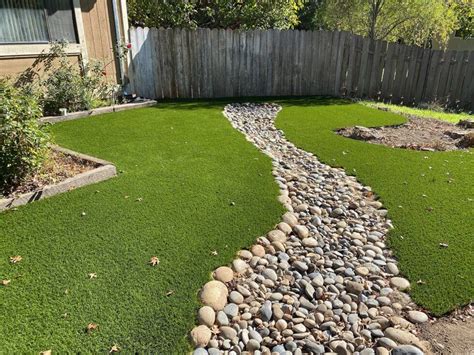 4 Types Of Gardens Perfect For Synthetic Grass In St Louis