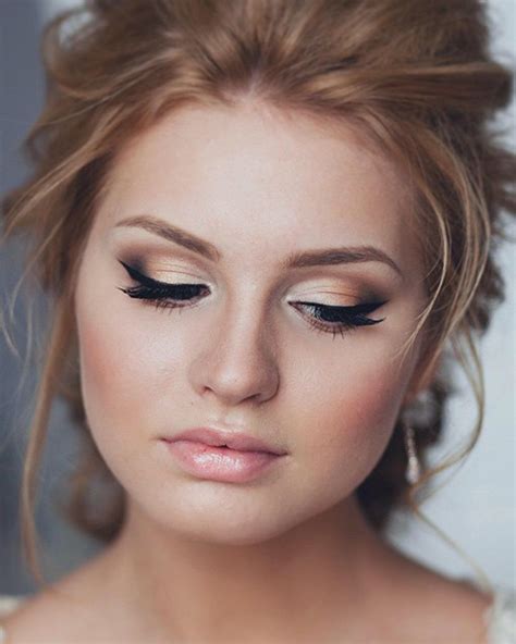 Wedding Make Up Ideas For Stylish Brides ★ Wedding Makeup Elegant Smokey Eyes With Arrows