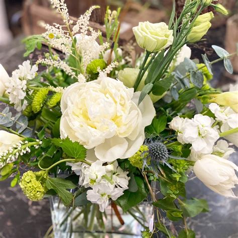 Marlow Floralworks Online Store Stunning Floral Arrangements In Calgary Ab