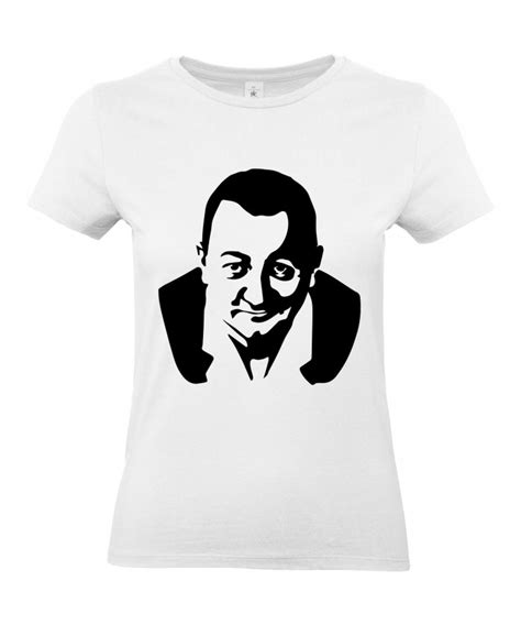 En hiver 1985, les silos et les frigos de l'europe sont pleins. T-shirt Femme Coluche [Célébrité, Humour, humoriste, Resto ...