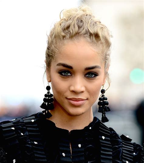 Hair is the key element in our body especially for women which is the most attractive part of your body because we listen that easy hairstyles is the first impression among all the body in our environment. 9 Easy On-the-Go Hairstyles for Naturally Curly Hair ...