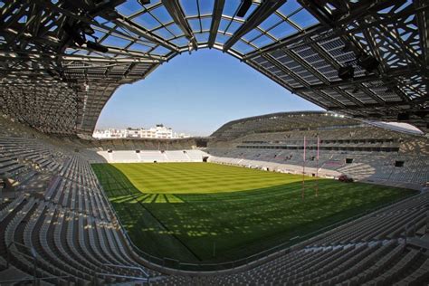 In summer 2016, he moved up a tier joining ligue 1 club angers sco who paid sochaux a transfer fee of £1.36 million. Jean-Bouin pas aux normes ? - ASSE - EVECT