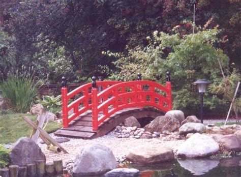 Build A Japanese Garden Bridge Garden Bridge Chinese Garden Bridge