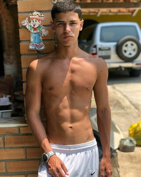 Fotos De Meninos Magros Mulher Imagem