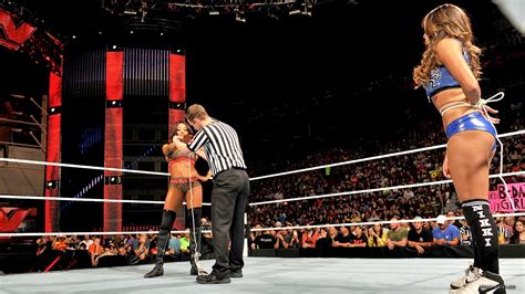 Wwe Wrestling Raw Smackdown The Divas Monday Night Raw Results
