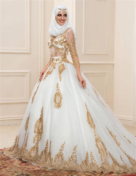 gold lace muslim wedding dresses with sleeves 2016 see through ball gown hijab wedding dress