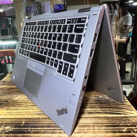 Lenovo Thinkpad X380 Yoga 133″ Fhd Core I5 8350u 17ghz 8gb Ram