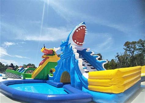 Huge Shark Inflatable Water Parks With Slide For Rent Blow Up Water