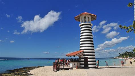 Dominican republic is the second largest and most diverse caribbean country, situated just two hours south of miami, less than four hours from new york and eight hours from most european cities. Los 20 lugares más hermosos en República Dominicana (CNN ...