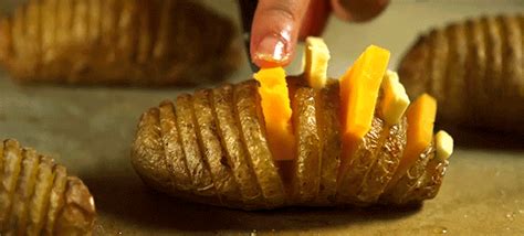 Free food animated gifs and meals, fruits, drinks and everything related to food and cooking to images food. 24 of the Most Delicious Food GIFs of 2015