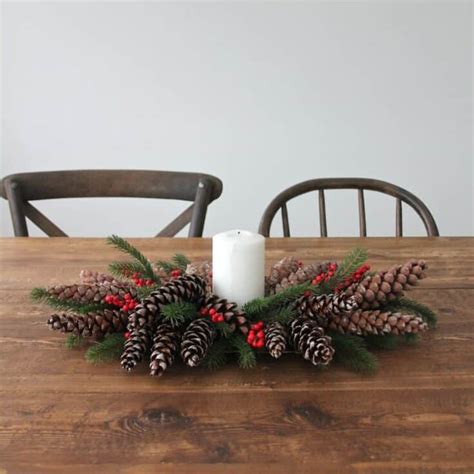 5 minute diy christmas berry and pinecone centerpiece julie blanner