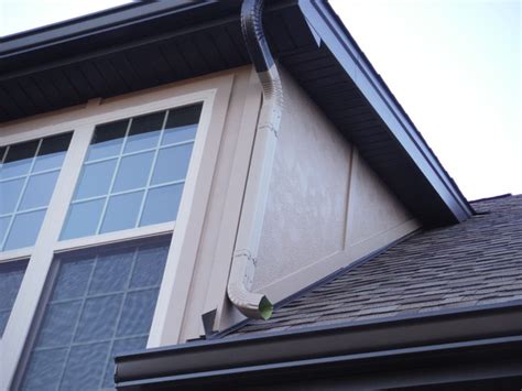 James hardie hardiesoffit cedarmill vented soffit panel is a fiber cement siding soffit designed to mimic the look of real wood siding with less maintenance, better wear and a long life. Hardie Board & Batten | Soffit & Fascia Project ...