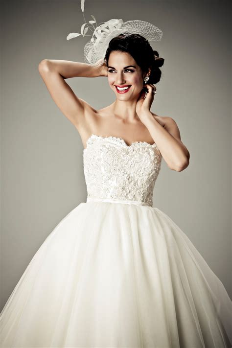 Explore bhldn's wedding gown collection for spring 2021. 40 Best Wedding Bride Images