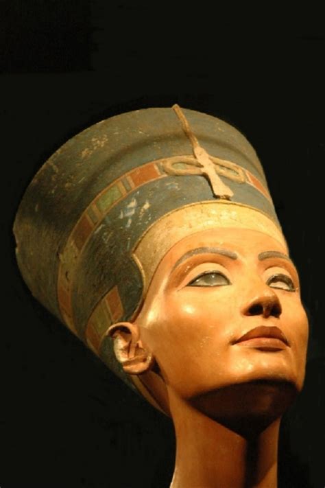 7 Facts You May Not Have Known About Queen Nefertiti Nefertiti Queen Nefertiti Egypt Art
