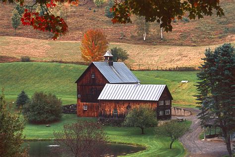 Sleepy Hollow Farm Woodstock Vermont In Winter Wallpapers