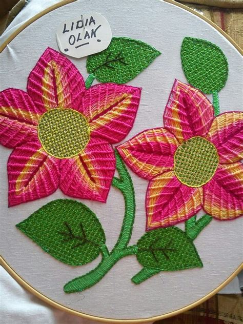 Puntada Fantasía Flores Hand Embroidery Tutorial Learn Embroidery