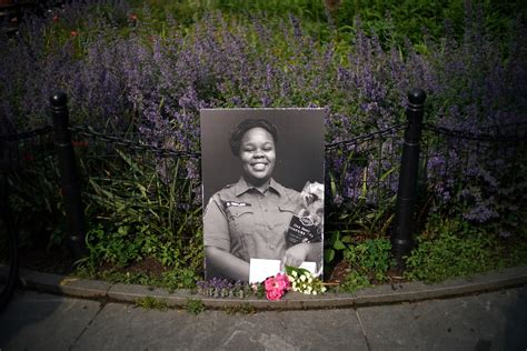 Investigating The Killing Of Breonna Taylor The New York Times