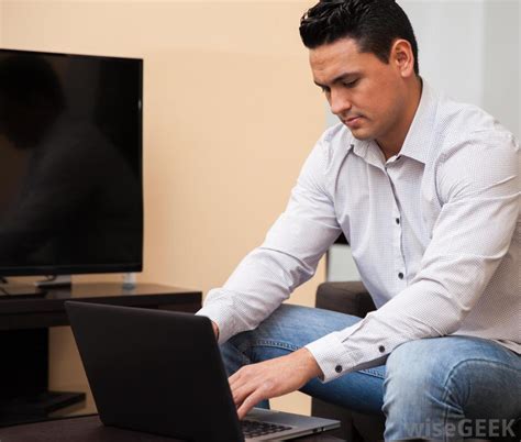 Creative directors hail from all backgrounds, with degrees in art, graphic before accepting work, the creative director will have to decide if their job type will fit their lifestyle and personal preferences. 😀 Creative writing jobs los angeles. Creative Writer Jobs ...
