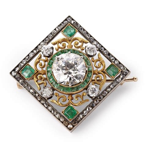 Emerald Diamond Brooch Courtesy Of Fabergé Antique Brooches Gold