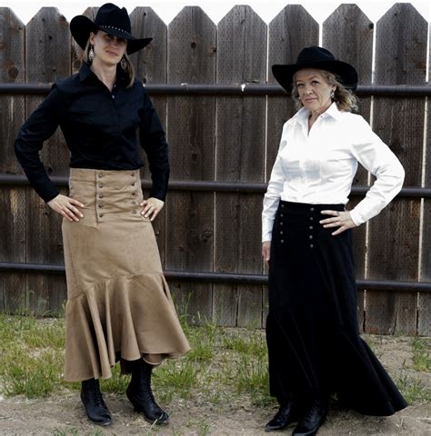 1800s Western Skirt Cattle Kate